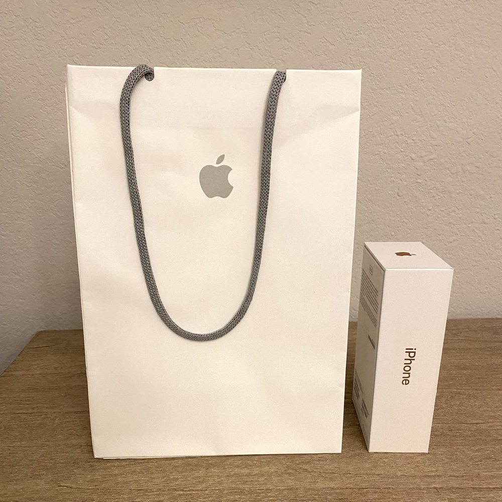 Original Small Apple 🍎 Bag!